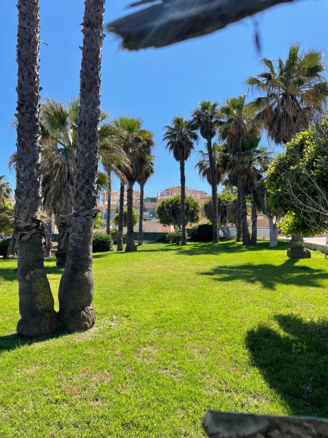Casa Alexandra - Cosy 2Bedroom Duplex Torrevieja Kültér fotó