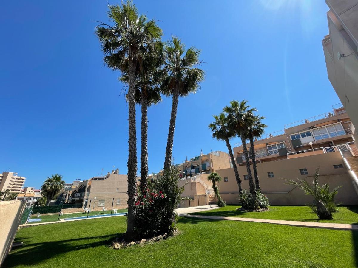 Casa Alexandra - Cosy 2Bedroom Duplex Torrevieja Kültér fotó